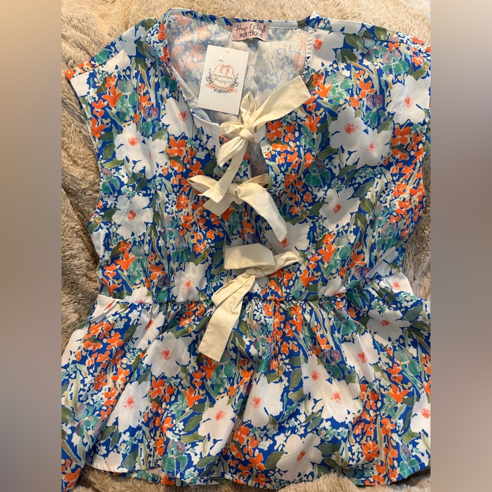 Floral Tie-Front Blouse